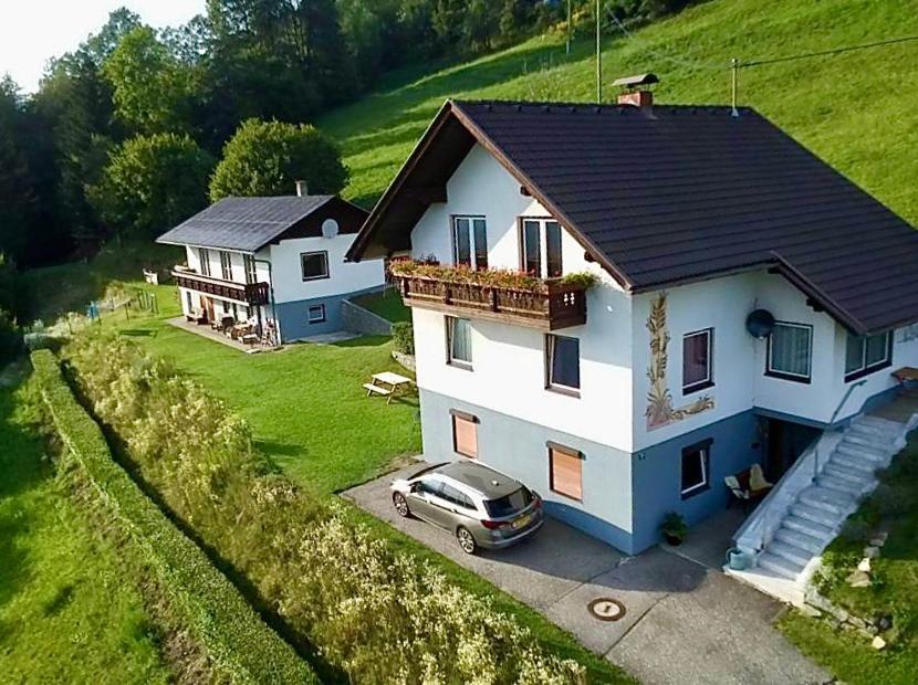 Nocky Mountains Lodge And Apartment Radenthein Esterno foto